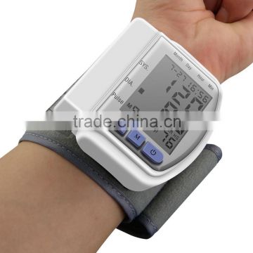 Professional factory price approved CE wrist blood pressure monitor