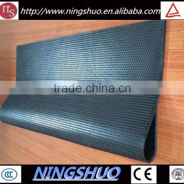 Wholesale of anti slip bubble top rubber mat for warehouse