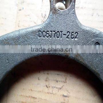 Heavy truck transmission secondary and tertiary gear shifting fork/DC6J70T-262