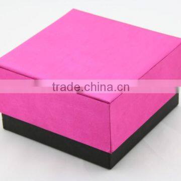 Luxury custom made pink Jewelry packing Box with satin pad