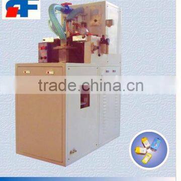 Sanitary napkin bag automatic sealing machine