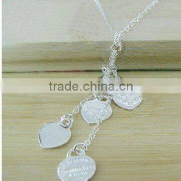 SILVER NECKLACE