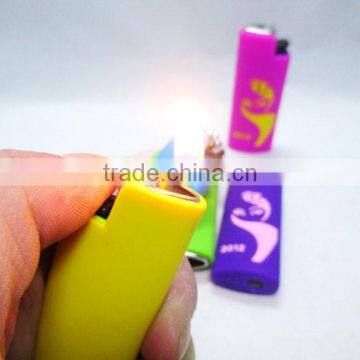 Fashionable silicon lighter cover