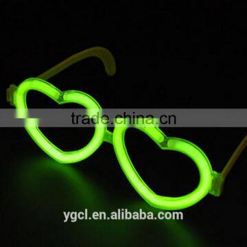 Fashionable Party Favor Heart Shape Glow Glasses( EN71, ASTMF963)