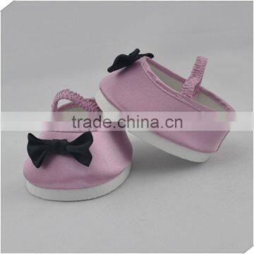 12 inch pink bear shoes with bow