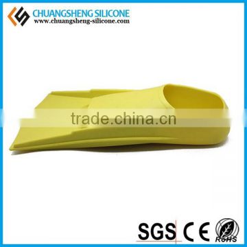 YELLOW COLOR SILICONE SWIMMING FINS WITH THE BIG FLIPERS