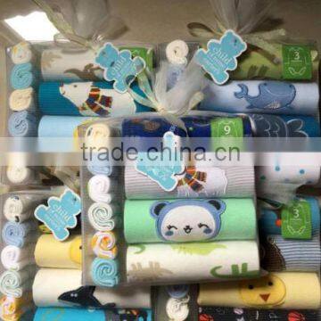 Girls New Designs 2 Sleepwear Tops and 2 Pants photo-4