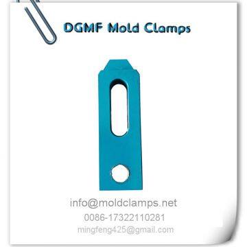 Injection mold clamp force