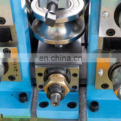 Chinese Manufacturer Long Service Life Carbon Steel Erw Pipe Tube Mills Cutting Machines