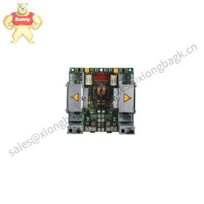 Nexcom NTCF22: Gateway de fibra óptica industrial para comunicações confiáveis no chão da fábrica