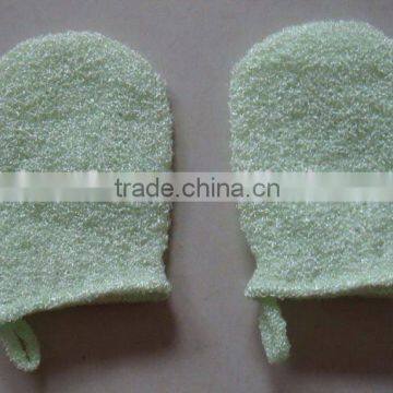 Exfoliating wash face mitt