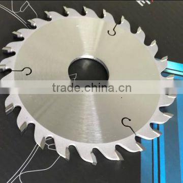 Clipping and chamfering saw blade