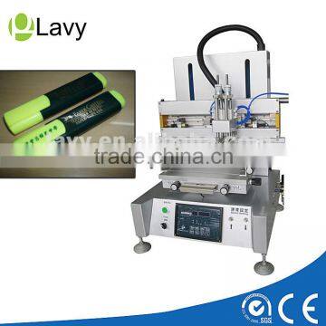 Flat screen printing machine for paper stickers