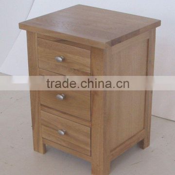 Wood Bedside with 3 drawer