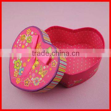 heart-shaped cardboard box paper