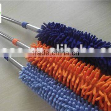 Telescopic disposable duster