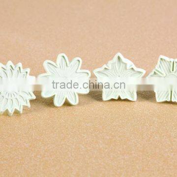 New 4pcs beautiful flower shape plunger cutter