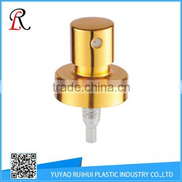 shiny gold crimp pump