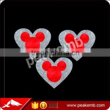 Beautiful Glitter Vinyl Motif Heart Rhinestone Heat Transfer for Cap