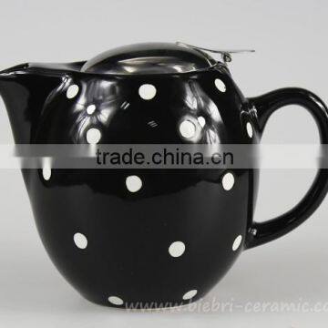 350ml Handpanted Black Color Glazed Artwork Decorative Ceramic Teapot With Stainless Steel Infuser Wholesale