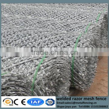 Diamond grill razor mesh fences hot dip galvanized BTO type barbed wire barriers concertina razor wire welded fencing suppliers