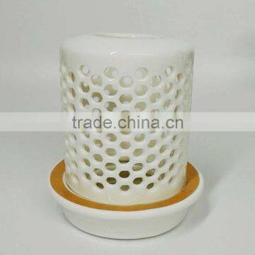 2016 Wholesale White Cylinder Shape Burner /hollow Out Ceramic Incense Burner