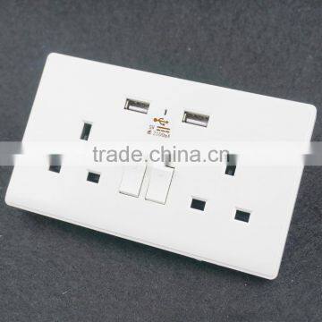 Multi Plug Wall Sockets With Dual Usb Ports Made in China Usb Wall Socket photo-3