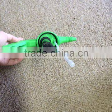 2017 New Product Plastic and Rotating Head Garden House Sprayer