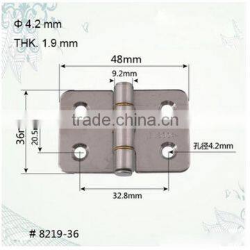 equipment cases hinge