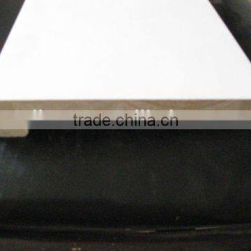 Decorative Baseboard Wood Molding/MDF Moulding photo-2