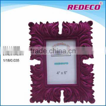 Polyresin flocked photo frame for decoration