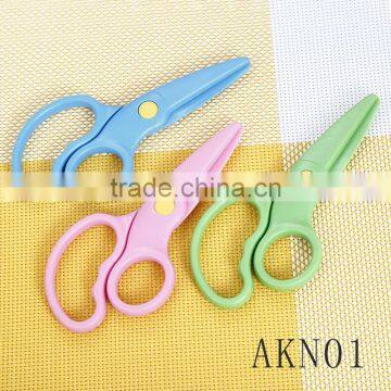 AKN01 Best Selling Products Safety Plastic Scissors for Cutting Papers photo-2