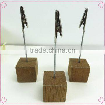 Europe popular metal alligator clips with cube wooden base