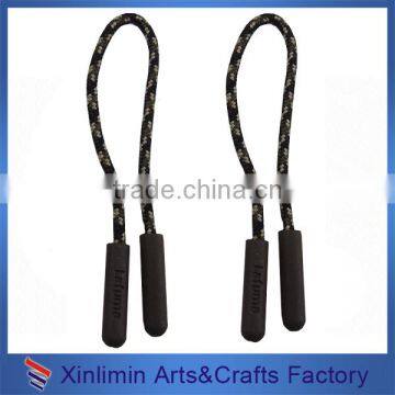 2016 various design fancy custom decorative zipper puller mold