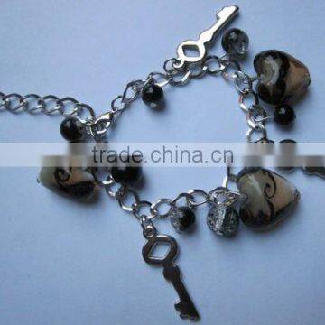 Key charm with glass beads bracelet