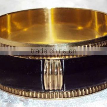 Bone Black Chips With Metal Frame Bangle With Polished Finish 11827