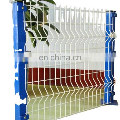 High Quality Outdoor Retractable Cyclone PVC Coated 3D Wire Mesh Fence