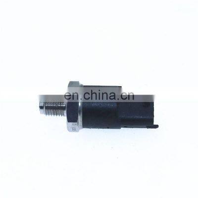 Pressure Meter Oil Fuel Injection Rail Pressure Sensor for 3 5 7 X5 2.5 3.0 D XD 0281002405 Pressure Sensor Transmitter photo-3