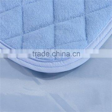 100% Waterproof Quilted Bed Sheet With Blue Four Corner Elastic Fabric photo-4