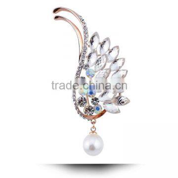 Custom Fancy Gold/Silver Crystal Brooch Wing Pearl Brooch Pin photo-2