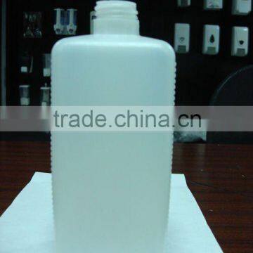 Foaming liquid bottle