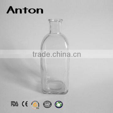 Hot sale 520ml tall square aroma glass reed diffuser bottle with rattan stick and cork