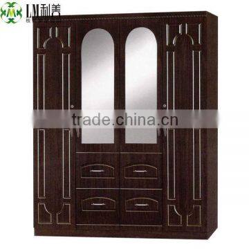 Furniture closet with 4 PVC doors and lock 207024