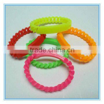 alibaba website twist rubber volleyball bracelet