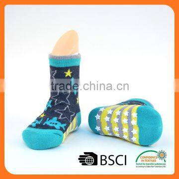 custom cotton anti-slip indoor flooring cartoon tube young girl socks