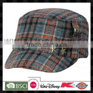 Metal stars attached plaid unisex metal buckle decorated military hat