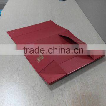 China Custom Handmade Foldable Paper Box Packaging With Magnetic Closure photo-4