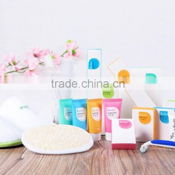 hot sale comfortable hotel plastic shaving kits