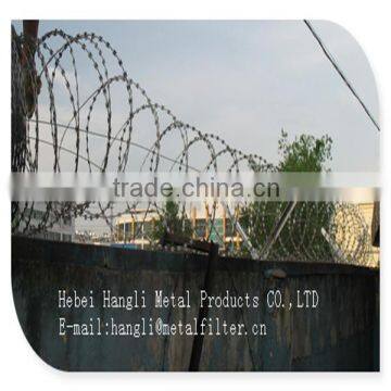 Hangli ISO 9001:2008 Low Price Galvanized Razor Barbed Wire