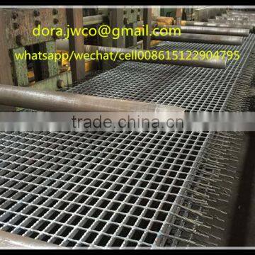 steel bar grating jiuwang or hot dipped galvanized steel grating price from factory supplier